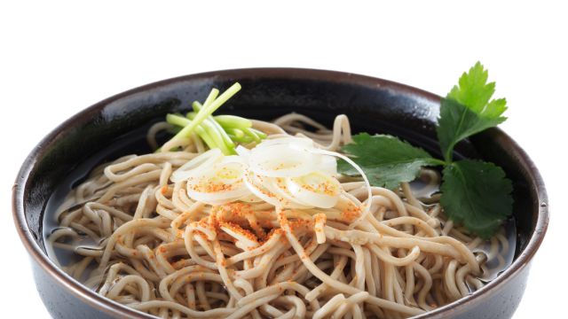 第7位:さっと食べられて満足度高い「梅屋」